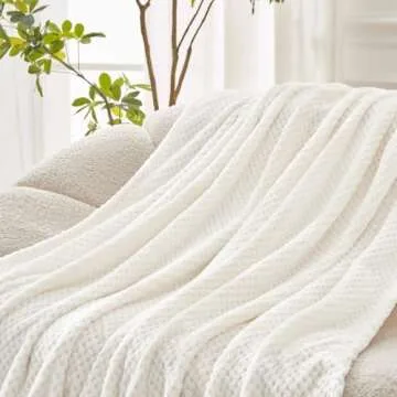 Exclusivo Mezcla Extra Large Fleece Throw Blanket - Soft & Warm