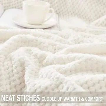 Exclusivo Mezcla Extra Large Fleece Throw Blanket - Soft & Warm