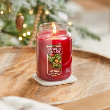 Yankee Candle Apple Wreath Scented 22oz Large Jar Candle