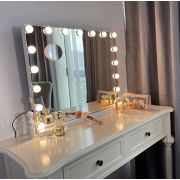 Kottova Vanity Mirror with 17 Dimmable LEDs and USB Charging