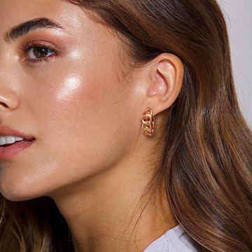 Trendy Gold Chain Link Hoop Earrings Ideal for Everyday Style