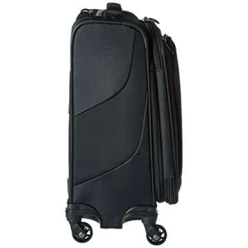 Travelpro Maxlite 4 International Expandable Carry-on Spinner (Black)