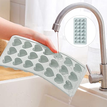 Heart Shaped Ice Cube Trays with Lid for Fun Drinks