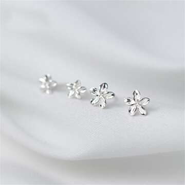 925 Sterling Silver Samll Flower Stud Earrings (4.5MM)