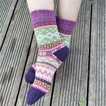 Fraobbg 5 Pairs Vintage Winter Women Socks Warm Thick Knitted Soft Wool Socks Christmas Gifts Cozy Crew Socks