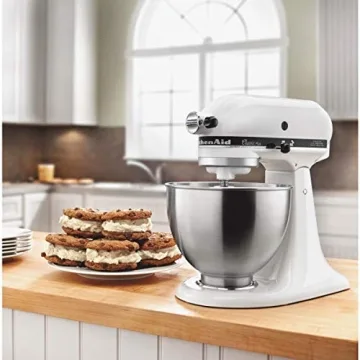KitchenAid Stand Mixer 4.5 Qt - Perfect for Baking