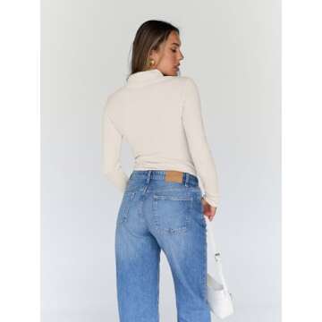 Trendy Queen Women's Turtleneck Long Sleeve Shirts Fall Fashion BasicThermal Underwear Tops Winter Clothes 2024 Beige M