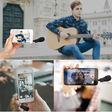 Saramonic SmartMic Mini Microphone for Smartphones and Vlogging