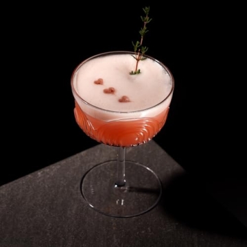 Viski Beau Cocktail Coupe Glasses - Unique Crystal Set