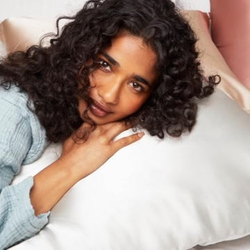 Enhanced Sleep with Kitsch Satin Pillowcase - Luxurious & Chic