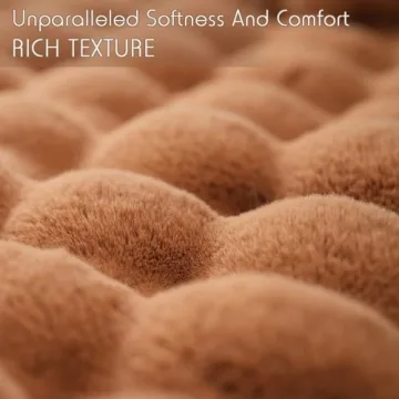Comfort & Warmth - Plush Faux Fur Blanket for All Seasons
