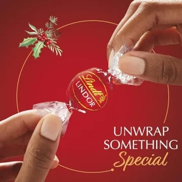 Lindt LINDOR Holiday Milk Chocolate Truffles Gift