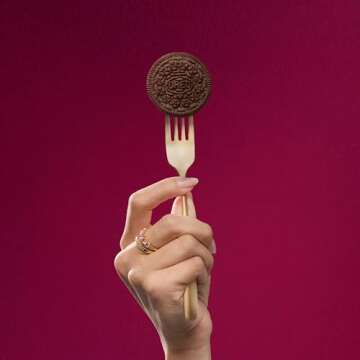 Selena Gomez OREO Cookies Limited Edition 10.68 oz