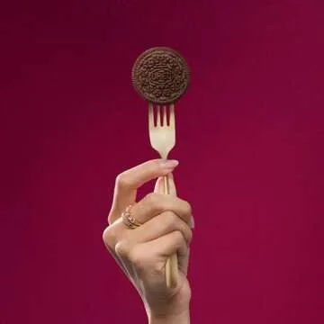 Selena Gomez OREO Cookies Limited Edition 10.68 oz