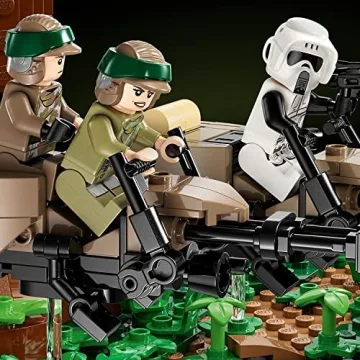 LEGO Star Wars Endor Speeder Chase Diorama 75353