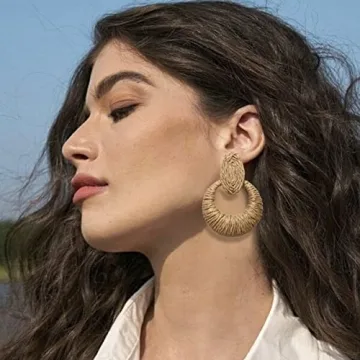 Rattan Earrings Boho Statement Raffia Earrings Handmade Straw Woven Wicker Drop Earring for Women Summer Beach Jewelry Gifts (brown round)