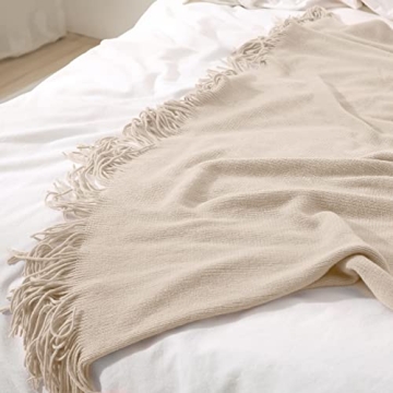 Homiest Cozy Knitted Throw Blanket Lightweight Soft Elegant