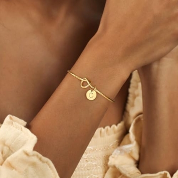 Turandoss Teen Girl Gifts Trendy Stuff - Birthday Gifts for Girls, 6 7 8 9 10 11 12 13 14 15 16 Year Old Girls Gifts, Teenage Girl Gift Idea, Tween Girl Gifts, Gold Initial C Bracelet, Gold Jewelry