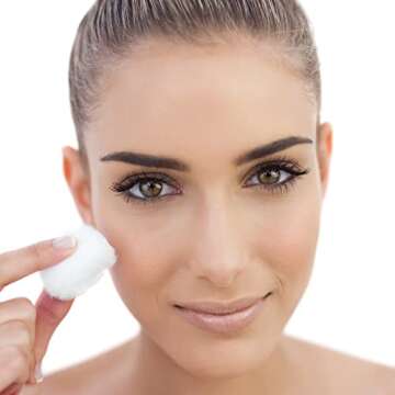 Amazon Basics Cotton Balls, 200ct, 1-Pack (Previously Solimo)