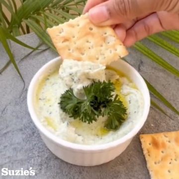 Suzie's Organic Saltines - Healthy Crackers with Olive Oil