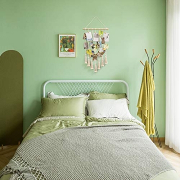 Mkono Boho Macrame Hanging Photo Display for Pictures