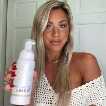 Ultra Dark Sunless Tanning Mousse for Rich Color and Smooth Skin