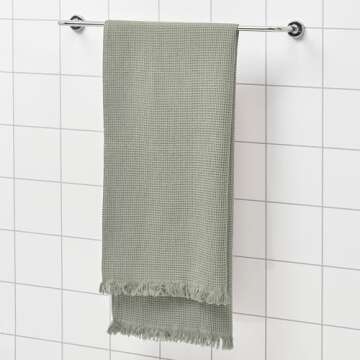 VALLASÅN bath towel, 70x140 cm, light green