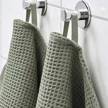 VALLASÅN bath towel, 70x140 cm, light green