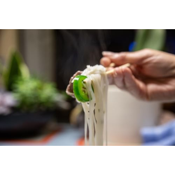 Instant Beef Pho Pack of 4 Authentic Vietnamese Soup