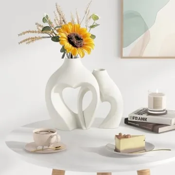 Nordic Heart Shaped White Vases Set of 2 by Zormon