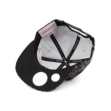 Mitchell & Ness Digital Camo Brooklyn Nets Snapback Hat