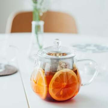 Elegant Hario Leaf Tea Pot with Stainless Steel Filter 700ml