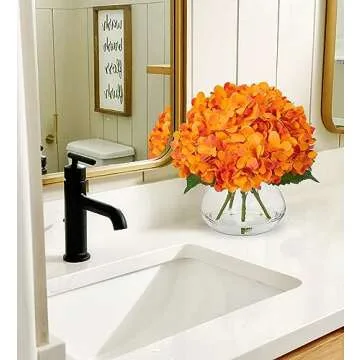 Hollyone Hydrangea Silk Flowers in Glass Vase Decoration