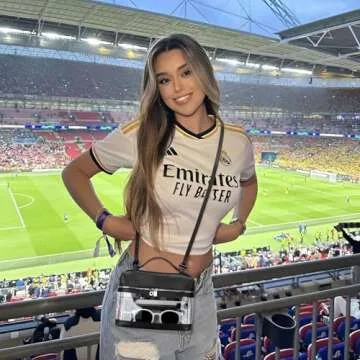 KKXIU Trendy Clear Purses for Women Stadium Approved Transparent Small Crossbody See Through Bags for Concerts Sports (Black)