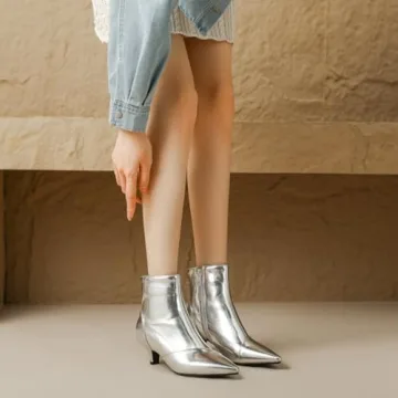 DINTAHA Shiny Glitter Boots for Women, Stylish Low Heel