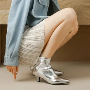 DINTAHA Shiny Glitter Boots for Women, Stylish Low Heel