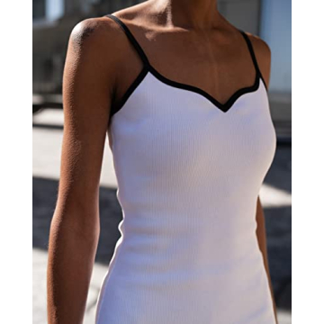 Stunning Women's Bodycon Dress with Sweetheart Neckline