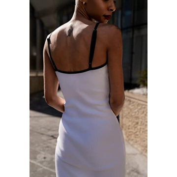 Stunning Women's Bodycon Dress with Sweetheart Neckline