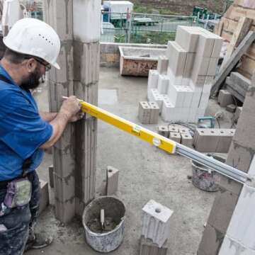 Stabila 29441 Extendable Spirit Level Tool for Precision