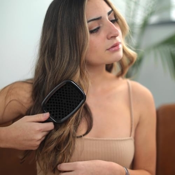 FHI Heat UNbrush Detangling Brush for All Hair Types
