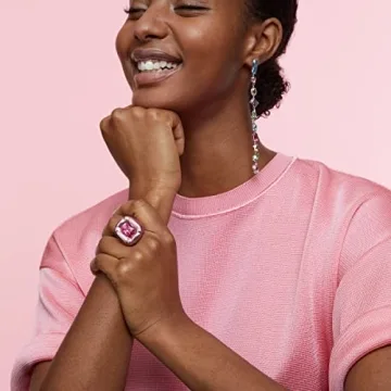 Elegant Swarovski Dulcis Cocktail Ring - A Bold Statement Piece