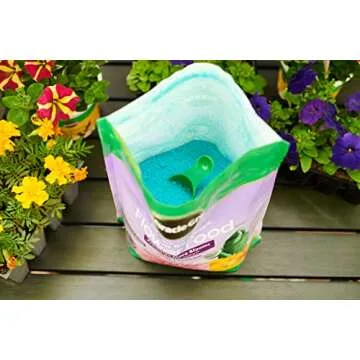 Miracle-Gro Bloom Booster Flower Food for Vibrant Blooms