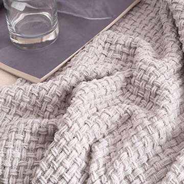 Luxurious PERSUN Knitted Throw Blanket - Soft & Decorative