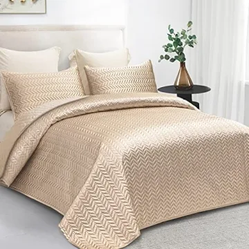 Whale Flotilla Silky Soft Satin Quilt Set for Luxury Comfort