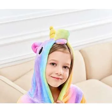 Soft Unicorn Hooded Bathrobe for Girls - Cozy Sleepwear