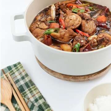 FIKA Kitchen Nonstick 4.0QT Stock Pot with Lid, Healthy Cooking Ceramic Coating Casserole, Induction Compatible Cookware, Stew, Soup Noodle Multi Dutch Oven, Made in Korea (9.5" / 24cm)