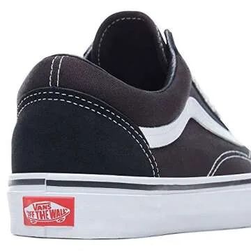 Vans Unisex Old Skool Classic Skate Shoes