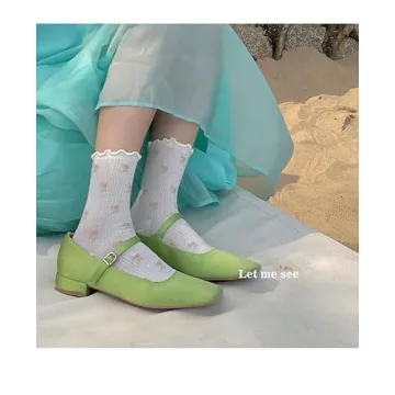 Breathable Women's Ankle Socks with Floral Design for Comfort