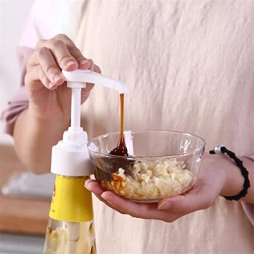 Stylish Oyster Sauce Squeezer for Effortless Dispensing