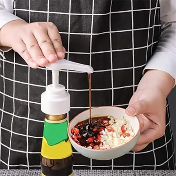 Stylish Oyster Sauce Squeezer for Effortless Dispensing